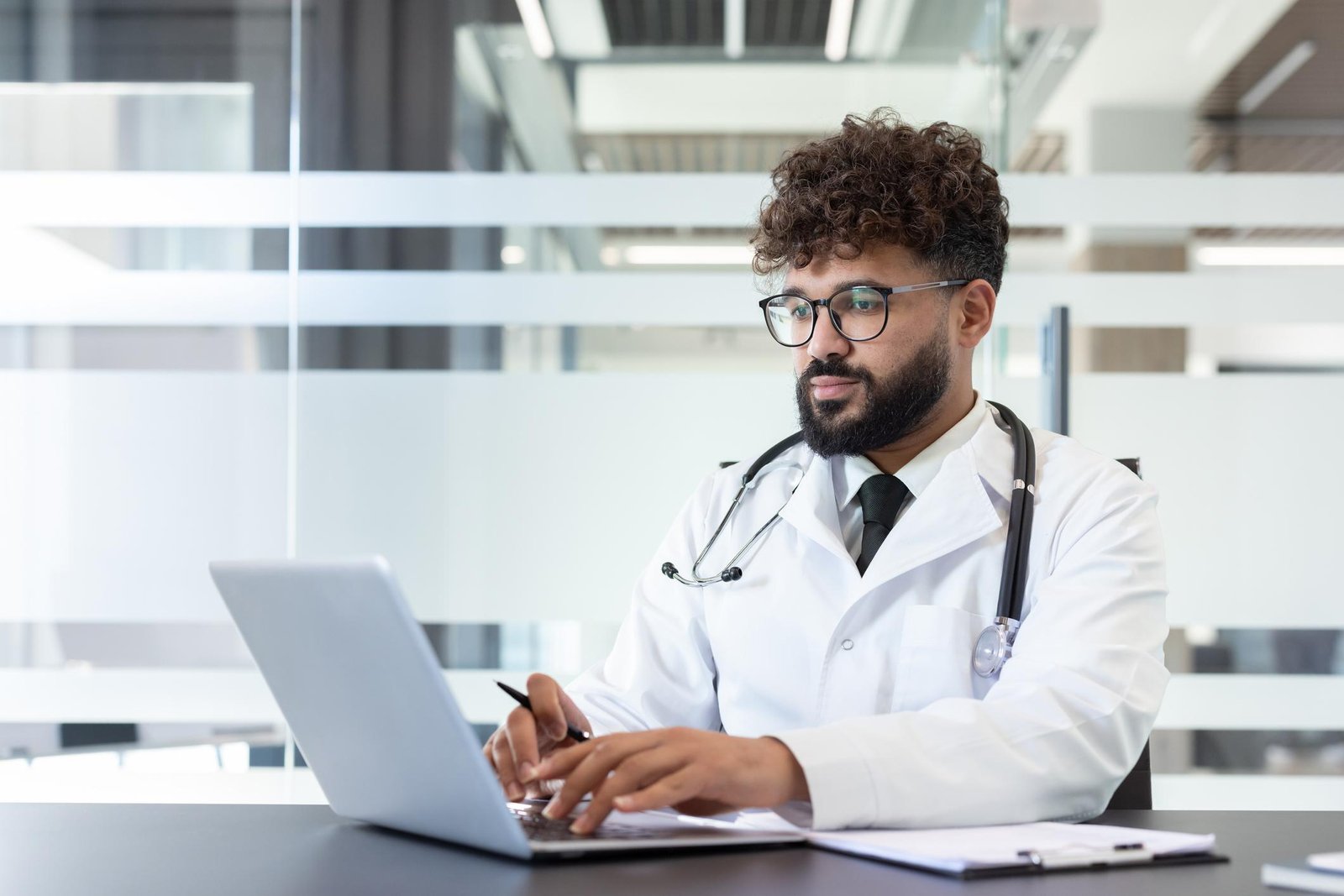 The Future of Healthcare: Why Online Consultations Are Changing Everything